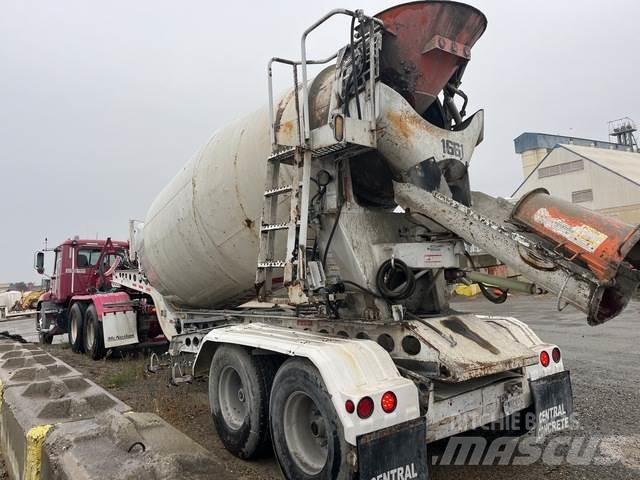 Mack CXU613 Седельные тягачи