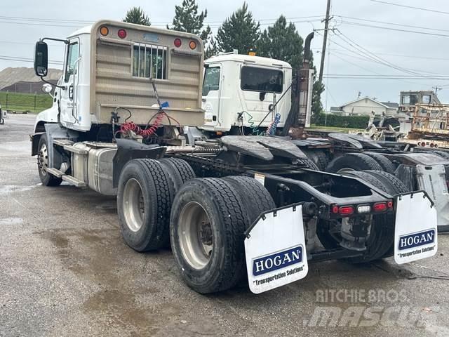 Mack CXU613 Седельные тягачи