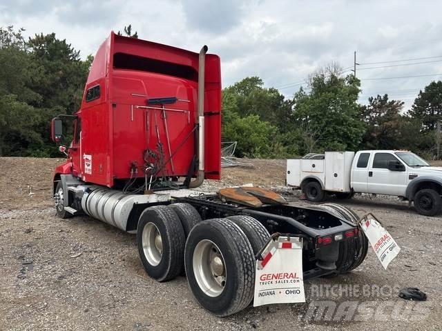 Mack CXU613 Седельные тягачи