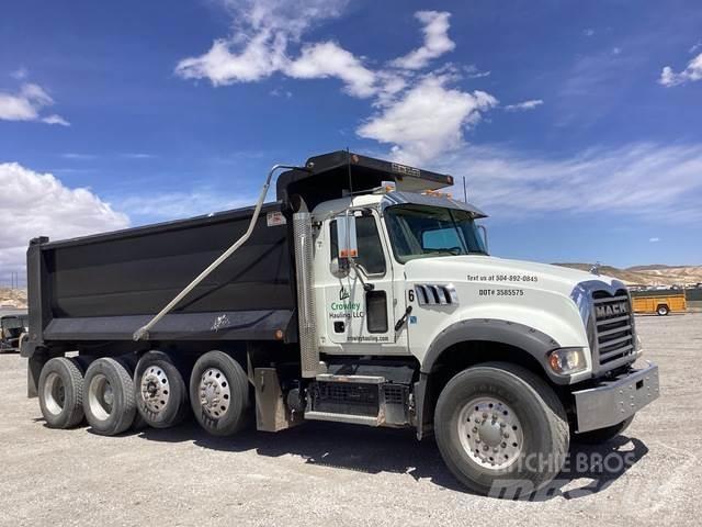 Mack GR104F Грузовики-Самосвалы