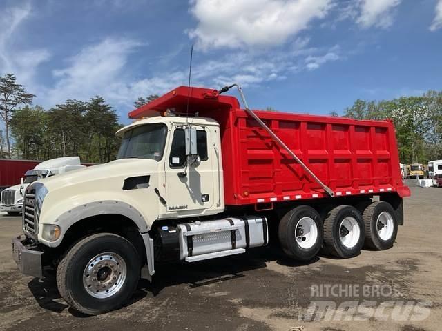 Mack GU713 Грузовики-Самосвалы