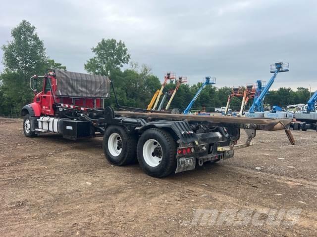 Mack GU713 Скиповые погрузчики