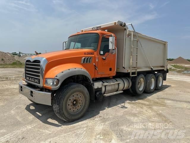 Mack GU713 Грузовики-Самосвалы