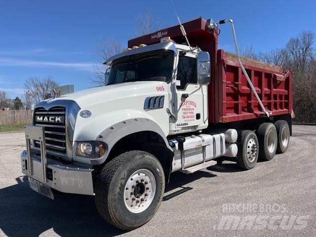 Mack GU714 Грузовики-Самосвалы