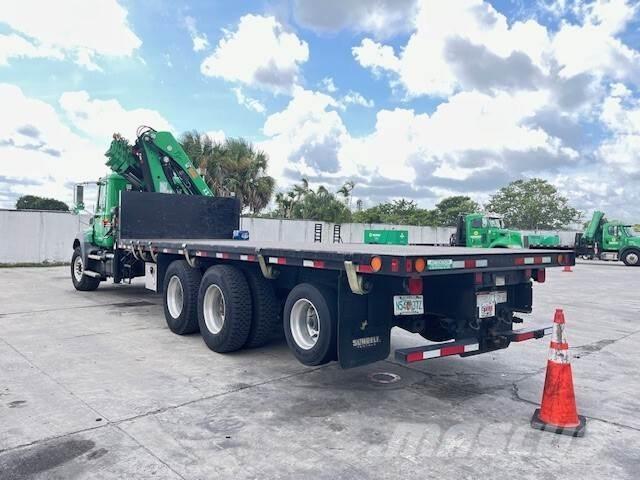 Mack GU813 Специальные грузовики