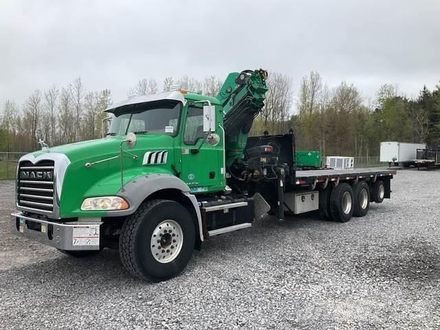 Mack GU813 Специальные грузовики