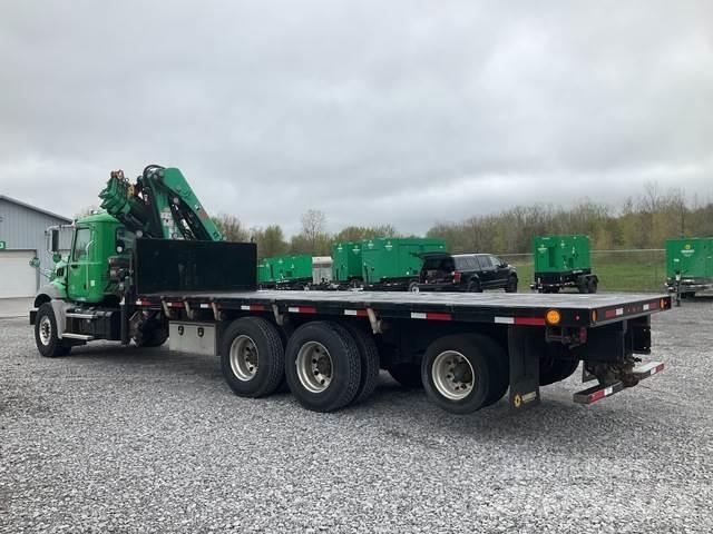 Mack GU813 Специальные грузовики