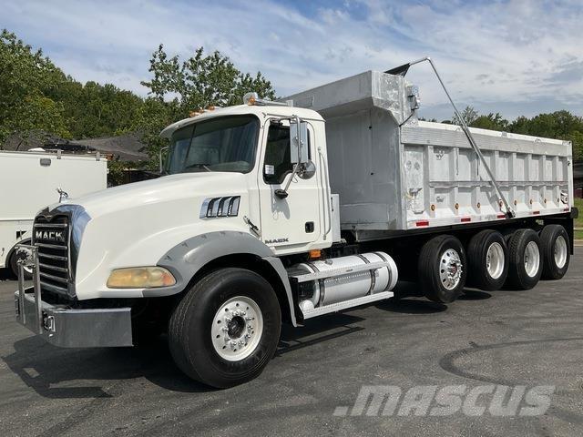 Mack GU813 Грузовики-Самосвалы