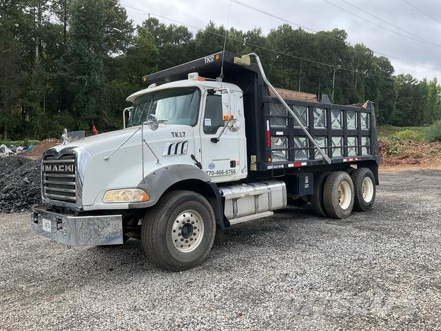 Mack GU813 Грузовики-Самосвалы