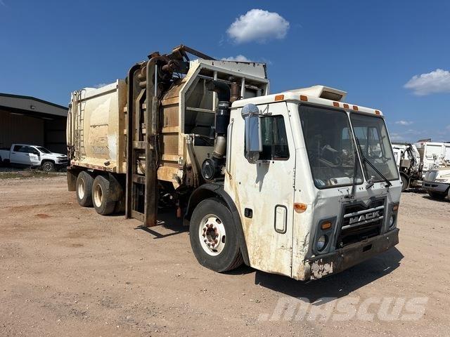 Mack LEU613 Мусоровозы