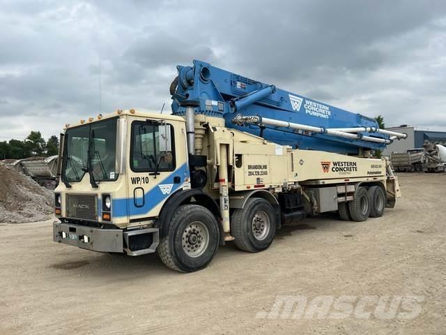 Mack MR Бетононасосы