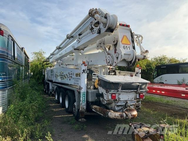 Mack MR688S Бетононасосы