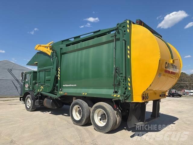 Mack MR690S Мусоровозы