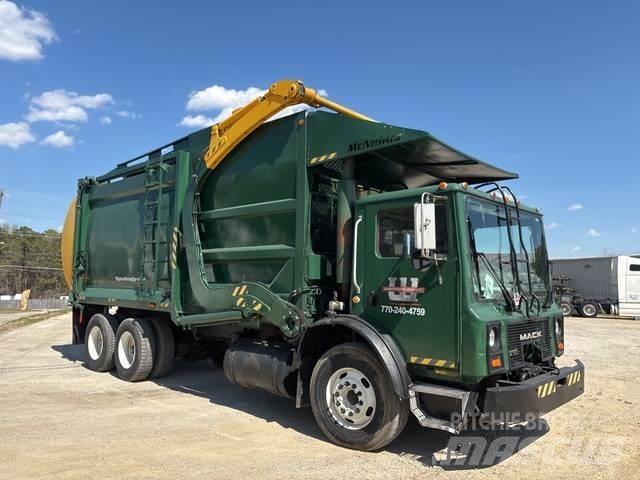 Mack MR690S Мусоровозы