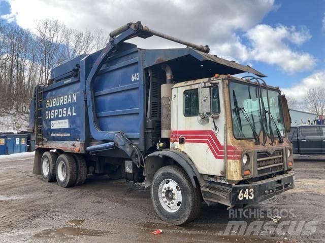 Mack MRU613 Мусоровозы