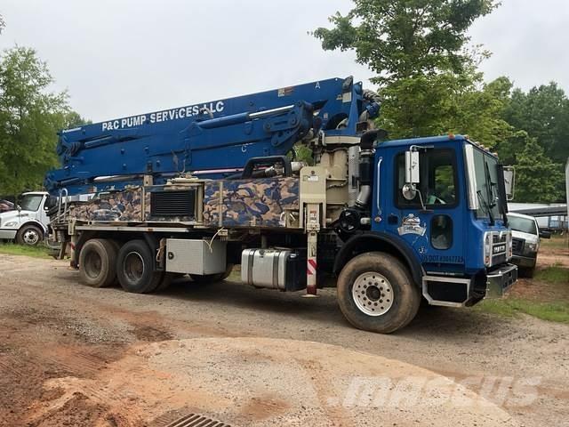 Mack MRU613 Бетононасосы