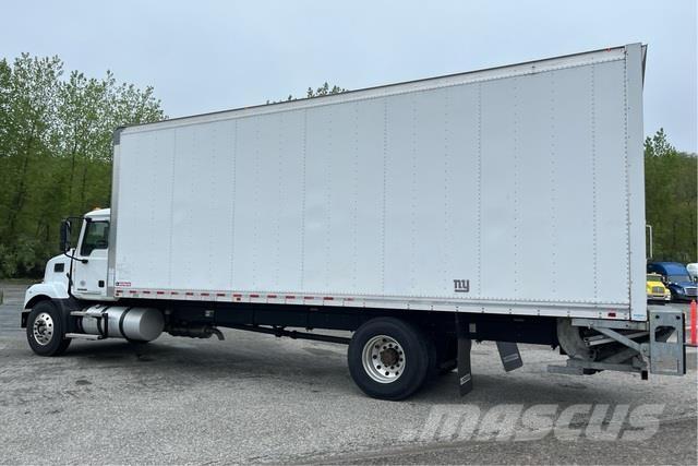 Mack MS642 Грузовики-Фургоны