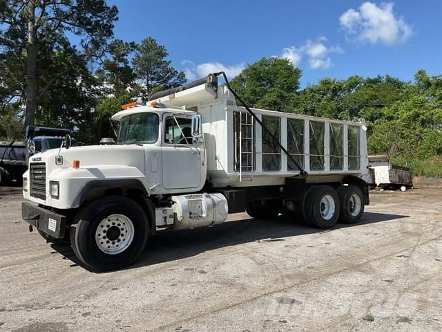 Mack RD600 Грузовики-Самосвалы