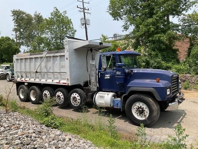 Mack RD688S Грузовики-Самосвалы