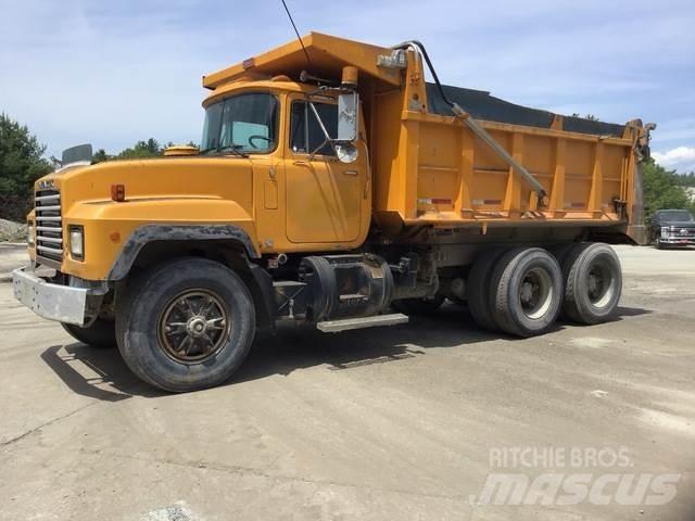 Mack RD688S Грузовики-Самосвалы