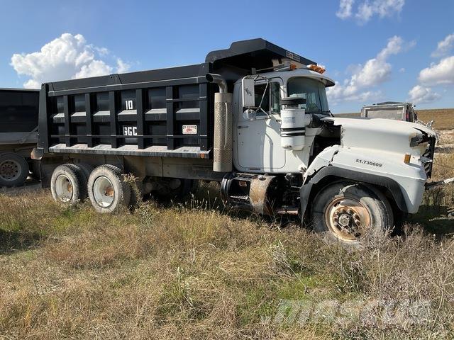 Mack RD690 Грузовики-Самосвалы