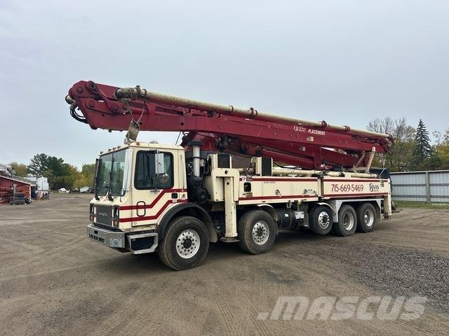Mack S 45SX Бетононасосы