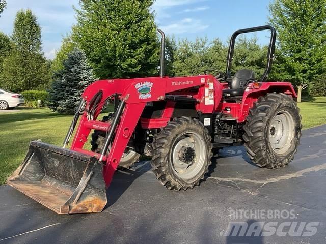 Mahindra 5555 Трактора