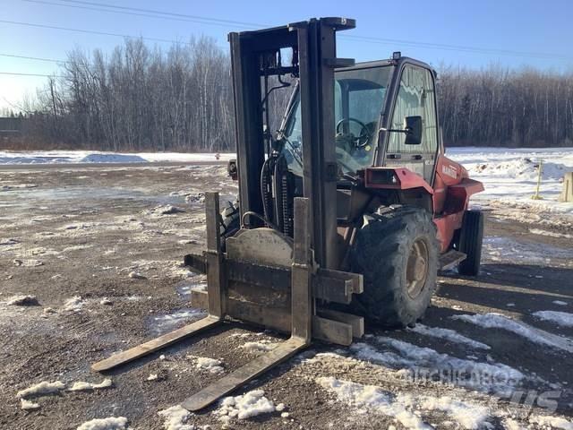 Manitou MC40 Внедорожные погрузчики