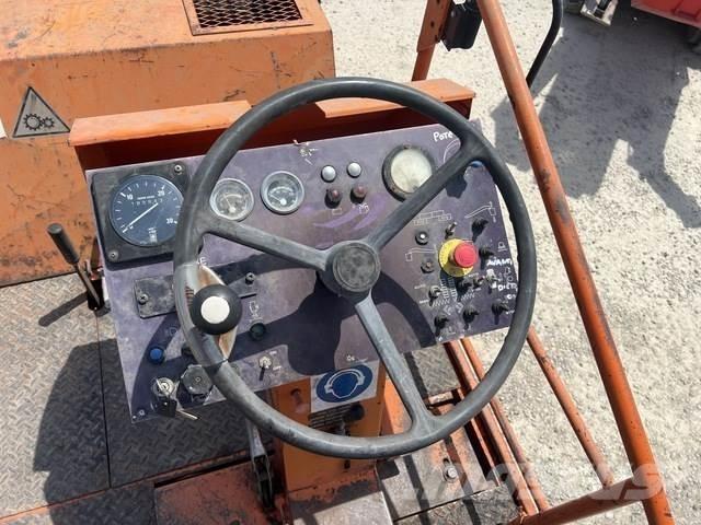 Marini P176 Асфальтоукладчики