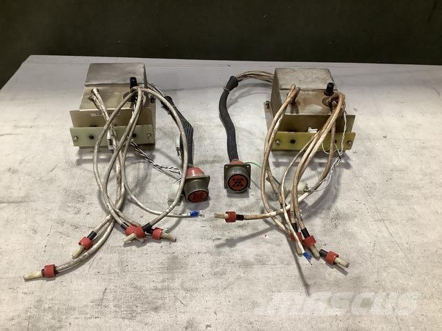  MCL C15417-055 Компоненты строительной техники