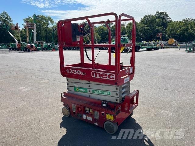 MEC 1330SE Ножничные подъемники