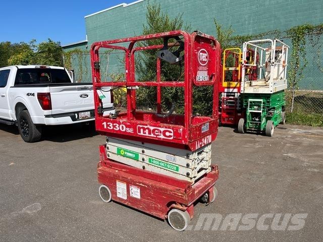 MEC 1330SE Ножничные подъемники
