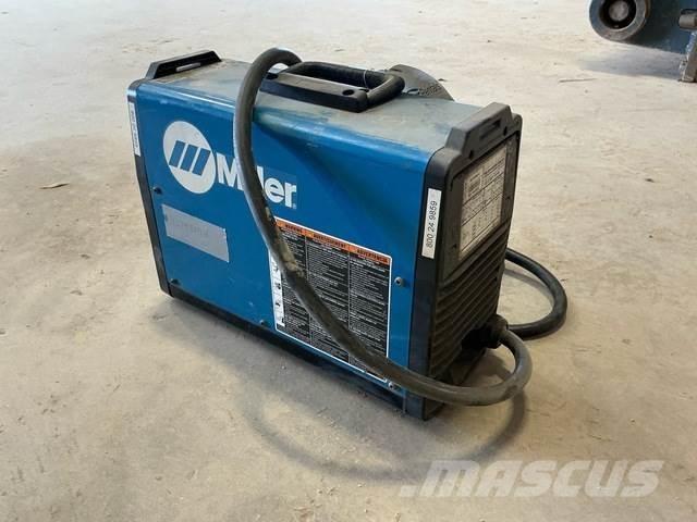 Miller CST-280 Сварочные аппараты