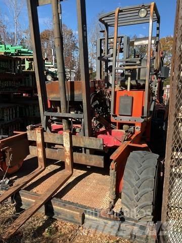 Moffett M5000 Прицепные вилочные погрузчики