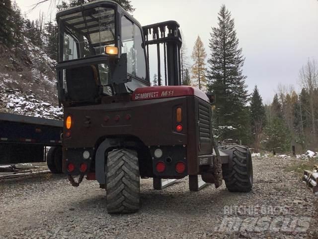 Moffett M55 Прицепные вилочные погрузчики