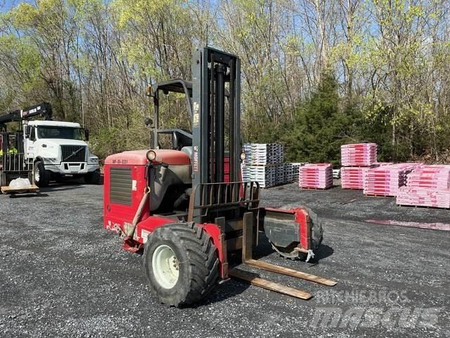 Moffett M5500 Прицепные вилочные погрузчики