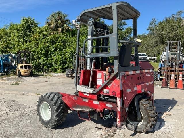 Moffett M5500 Прицепные вилочные погрузчики