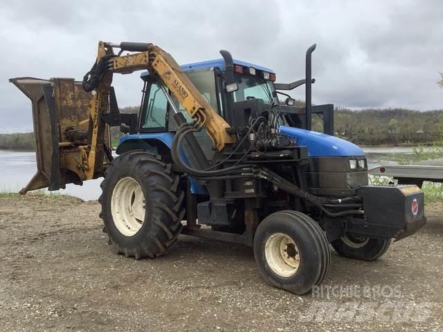 New Holland  Коммунальные тракторы
