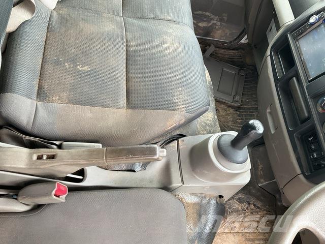 Nissan ATLAS Грузовики-платформы/боковая разгрузка