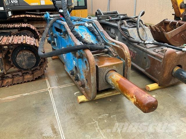 Okada Top 400 Гидромолоты