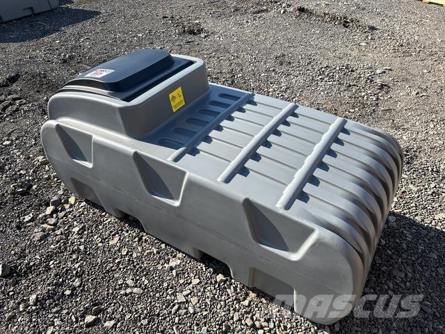  Olsen DD500 Баки для топлива и присадок