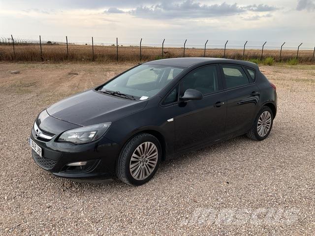 Opel Astra Легковые автомобили
