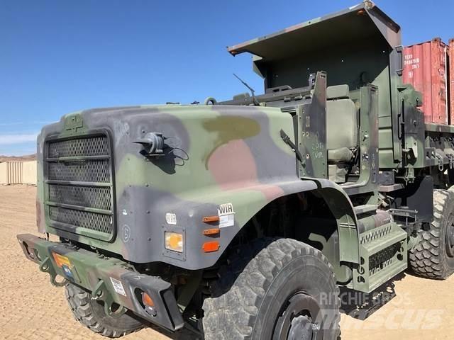 Oshkosh AMK29A1 Грузовики-Самосвалы