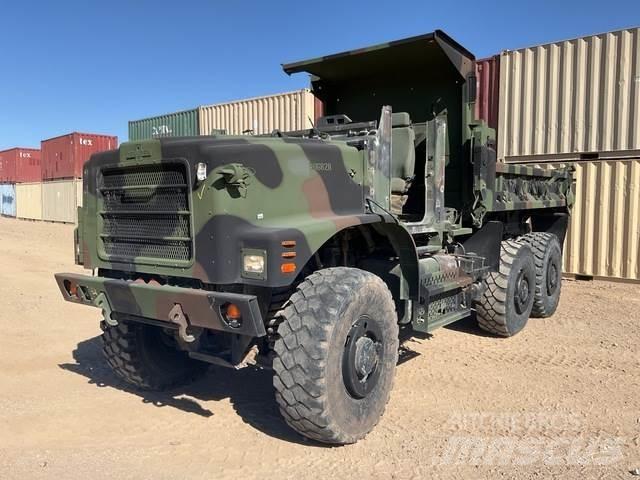Oshkosh AMK29A1 Грузовики-Самосвалы