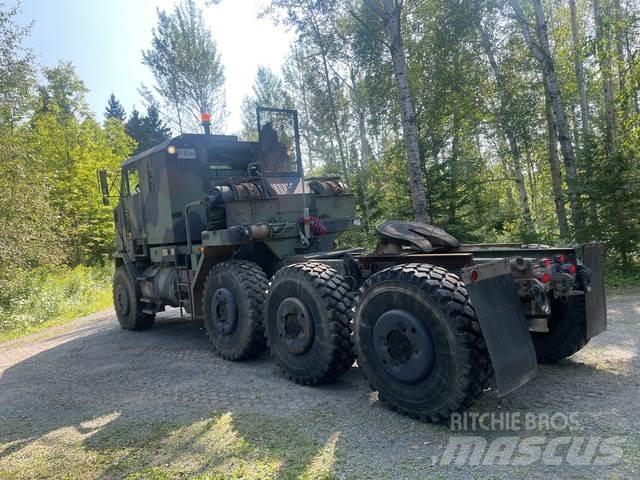 Oshkosh M1070 Седельные тягачи
