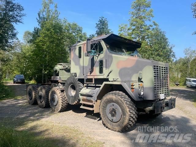 Oshkosh M1070 Седельные тягачи