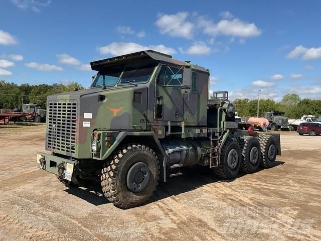 Oshkosh M1070 Грузовые эвакуаторы