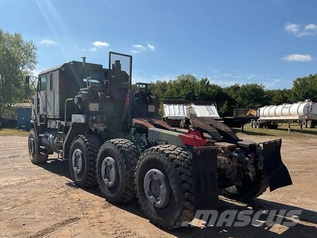 Oshkosh M1070 Грузовые эвакуаторы