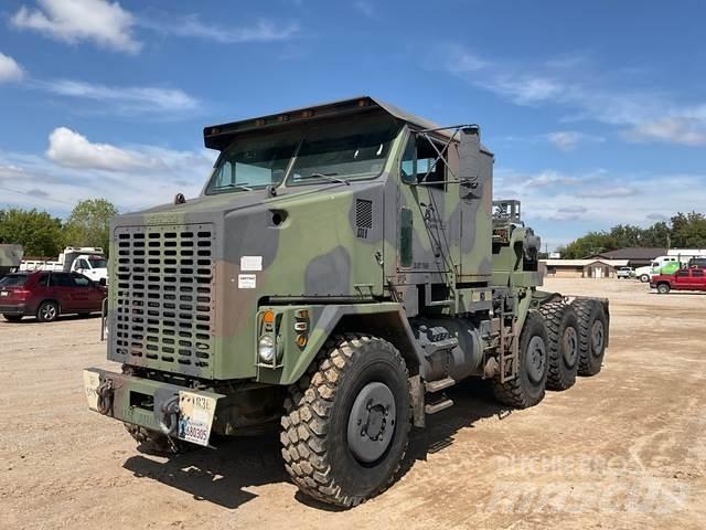 Oshkosh M1070 Грузовые эвакуаторы