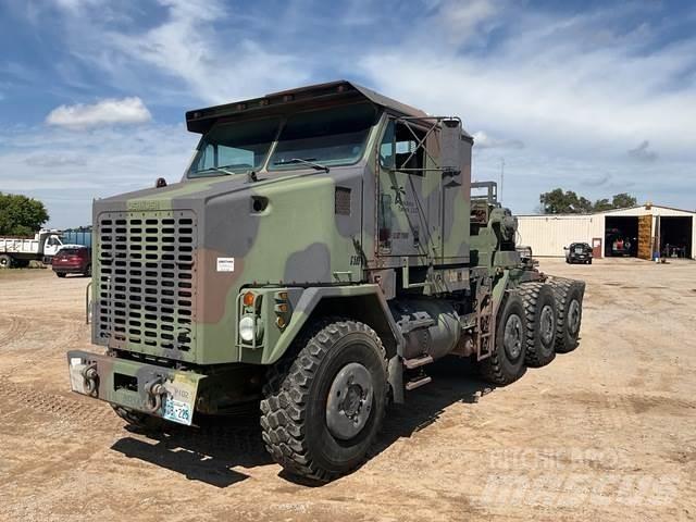 Oshkosh M1070 Грузовые эвакуаторы